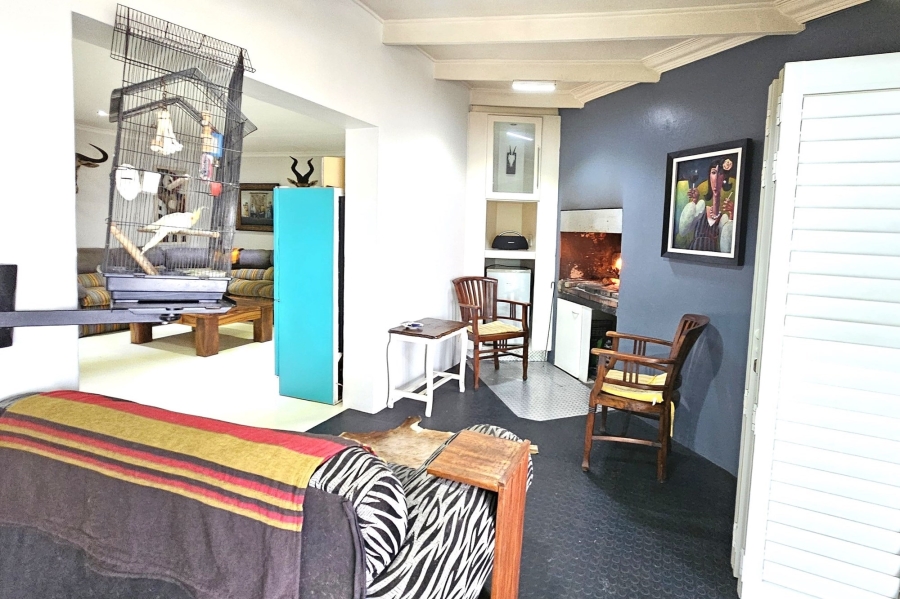 2 Bedroom Property for Sale in Wavecrest Eastern Cape